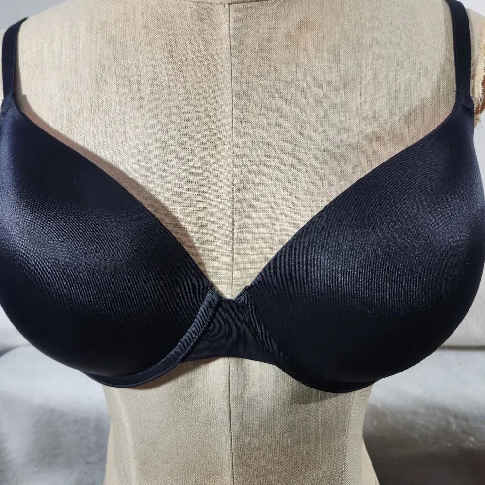 PINK Wear Everywhere Push Up Bra Underwire Hook & Eye Black  36D Victoria Secret
